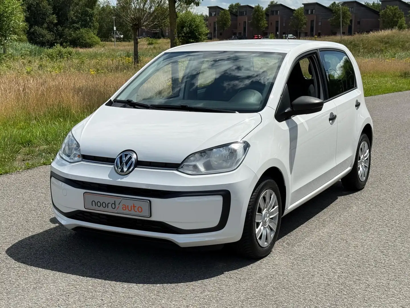 Volkswagen up! 1.0 | Radio | Zeer netjes | Wit - 2