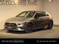 Mercedes-Benz A 220 4MATIC Kompaktlimousine Grau - thumbnail 1