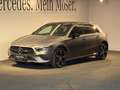Mercedes-Benz A 220 4MATIC Kompaktlimousine Grau - thumbnail 2