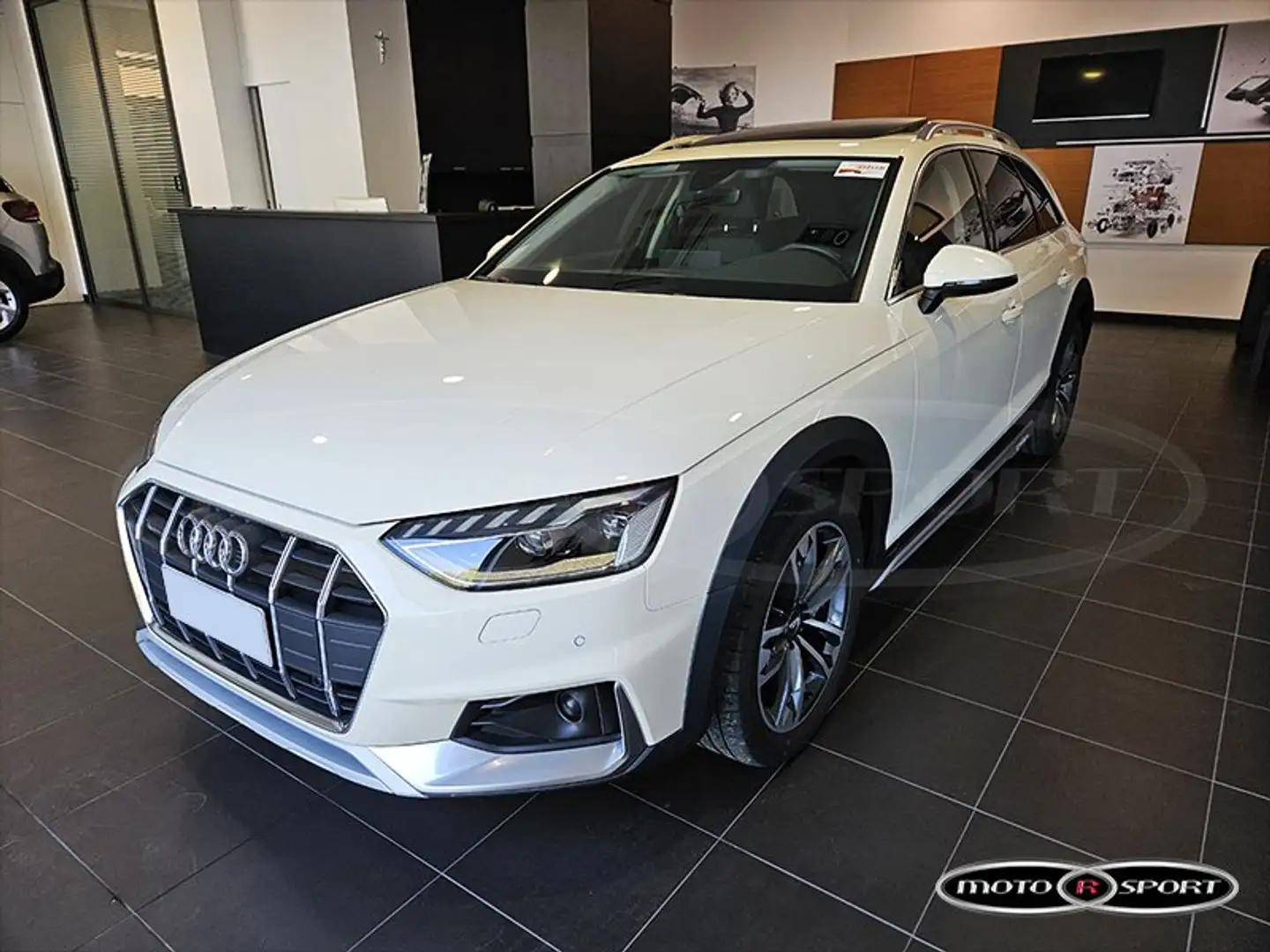 Audi A4 allroad A4 Allroad 40 2.0 tdi mhev quattro 204cv s-tronic Beige - 1