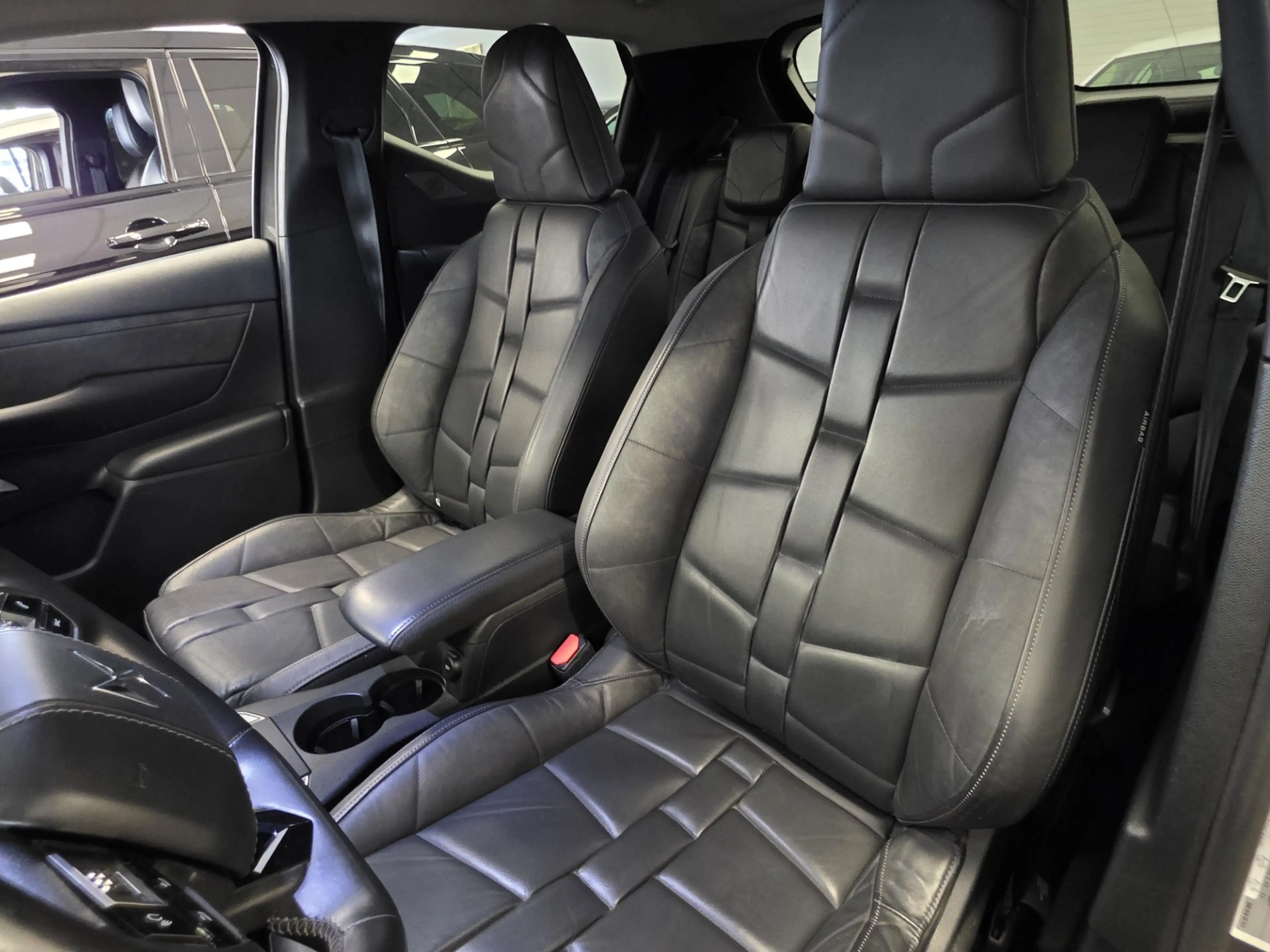 DS Automobiles DS 3 Crossback 1.2 PureTech Grand Chic - Automaat - Leder - ACC - — photo 6