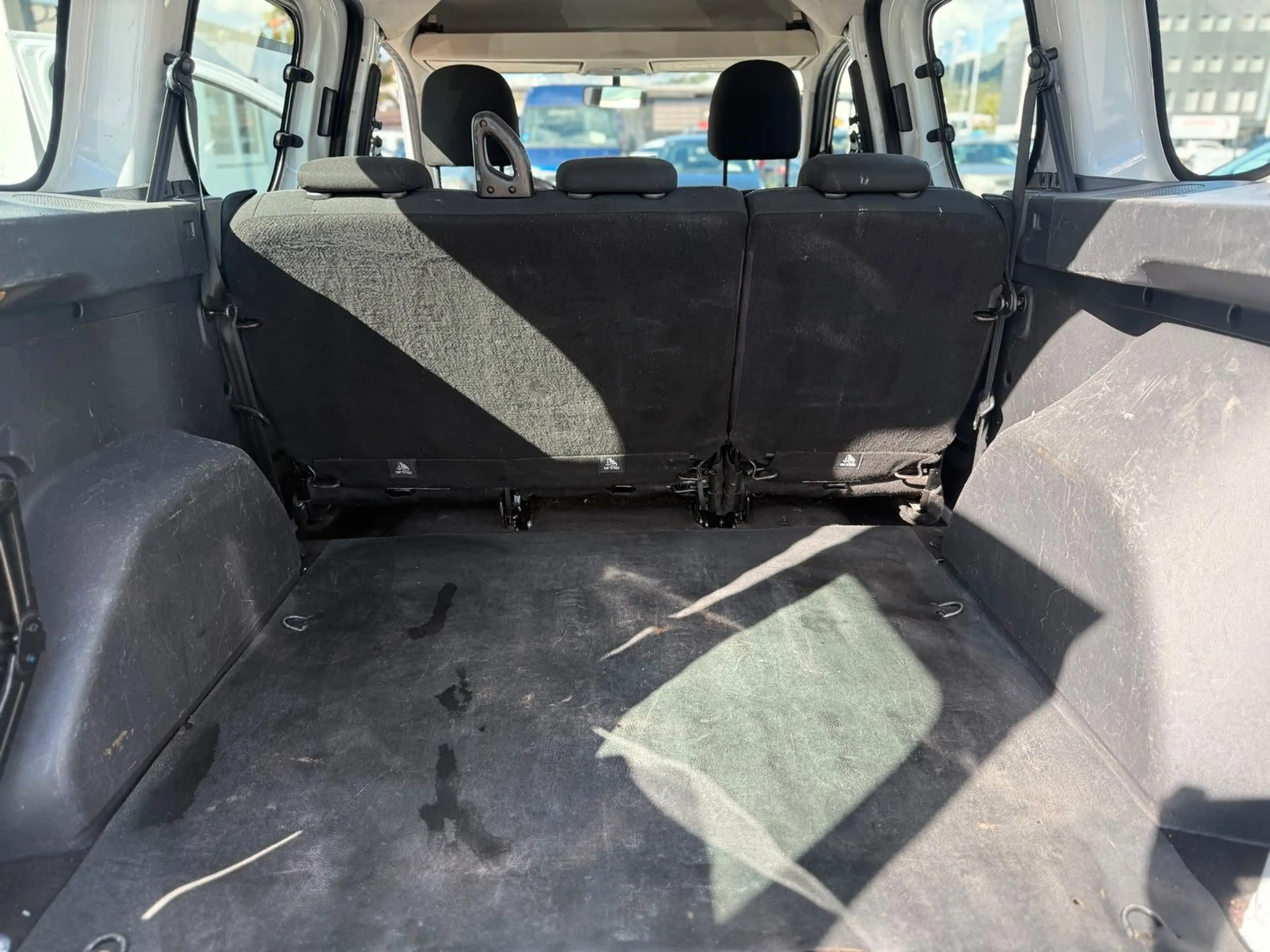 Dacia Dokker Stepway 1.5dCi 1.Hand, AHK — photo 10