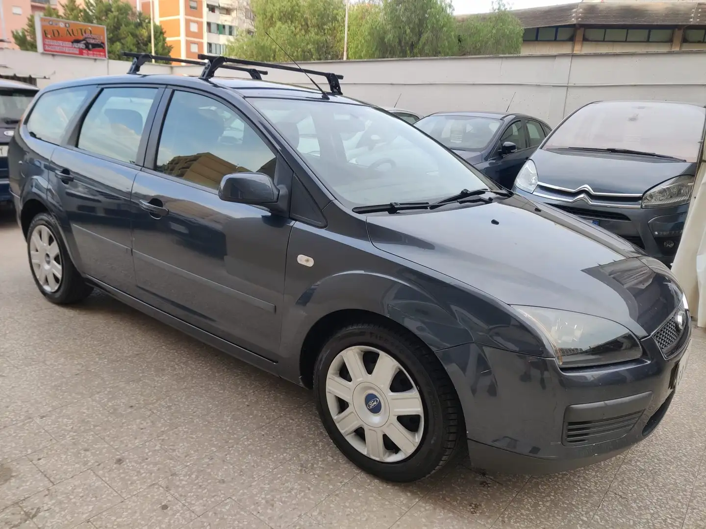 Ford Focus Focus II 2005 SW Style Wagon 1.6 tdci 90cv Grigio - 1