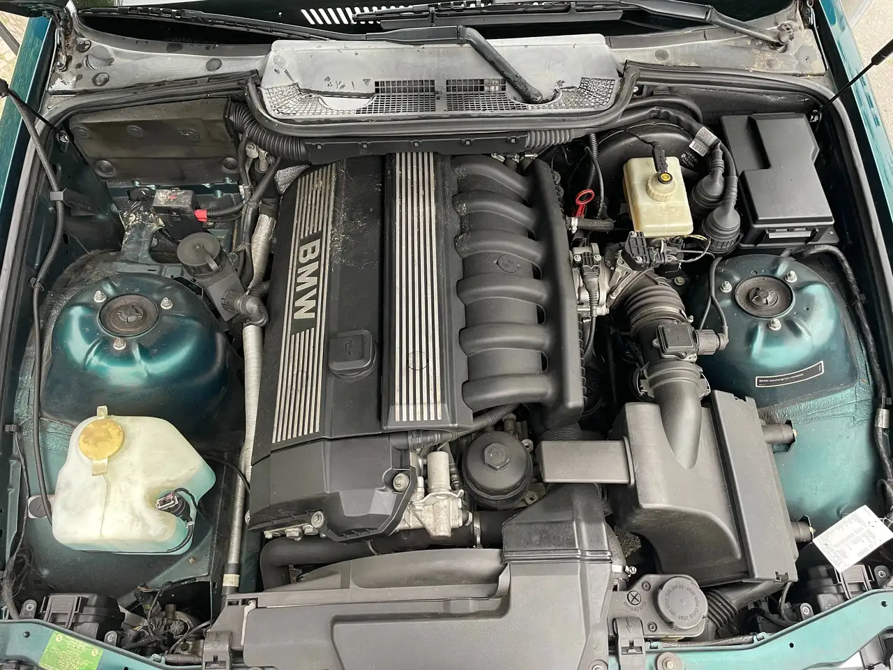 BMW 320i Sechszylinder Cabrio E36, foto 3