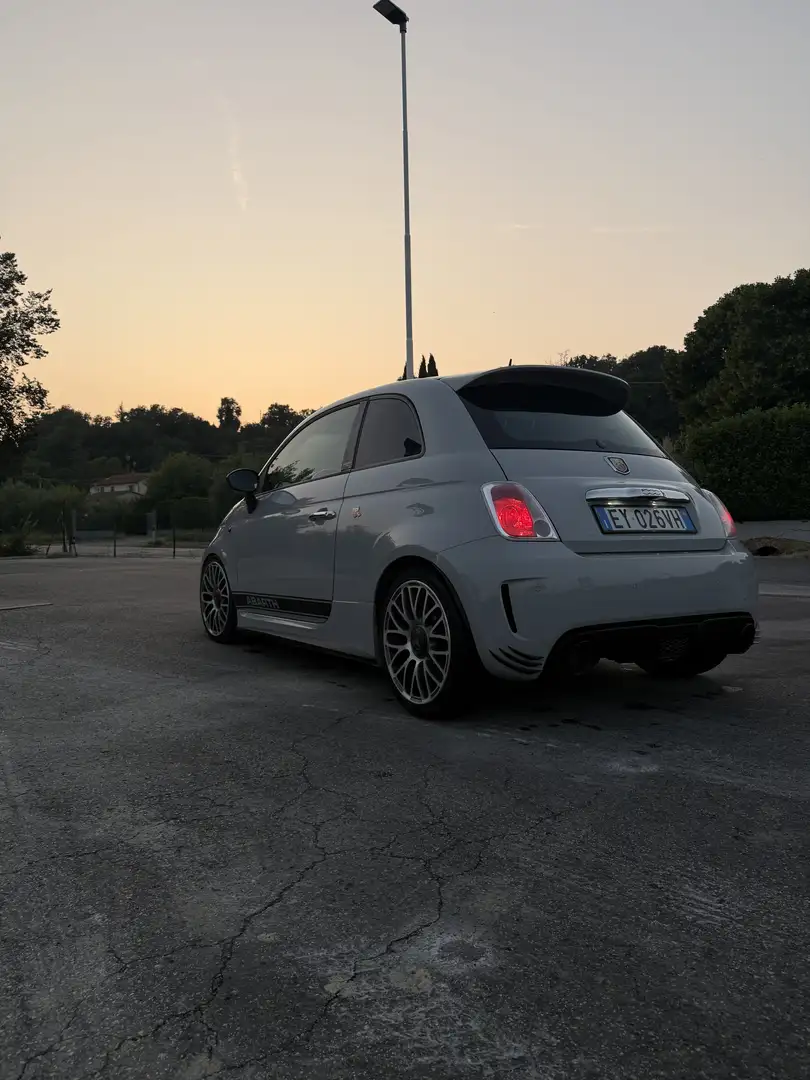 Abarth 500 1.4 16v t. t-jet Custom s/xeno c/sens.p. 135cv - 2
