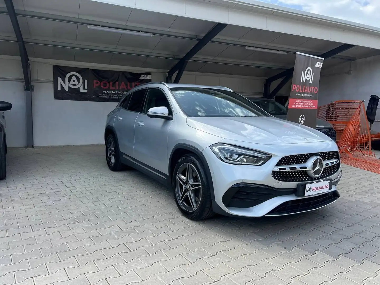 Mercedes-Benz GLA 200 Mercedes-benz CLA 200 CLA 200 d Automatic Executiv Grigio - 1