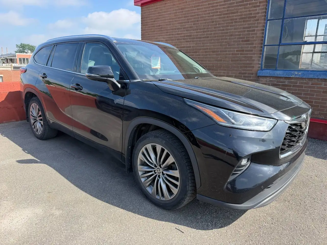 Toyota Highlander снимка Toyota Highlander