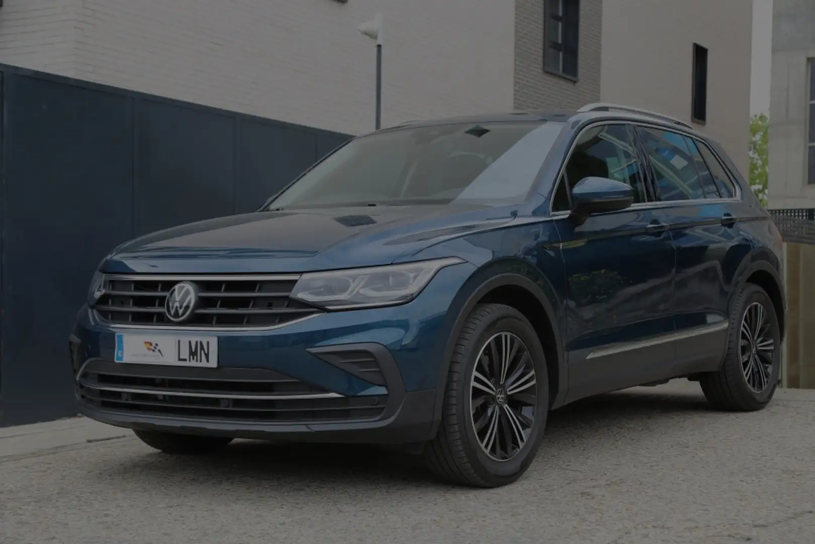Volkswagen Tiguan 1.5 TSI Life 110kW Verde - 1