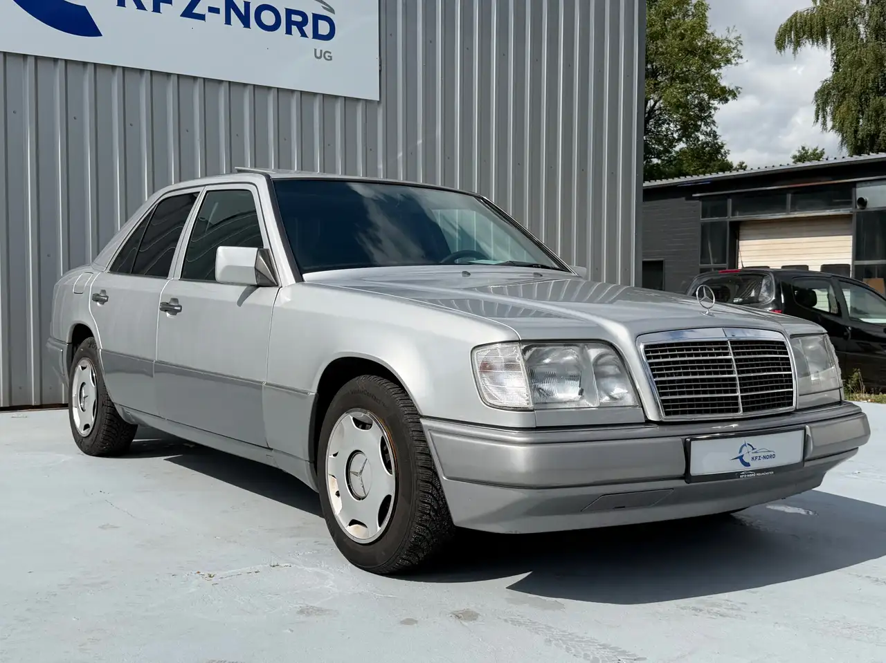 Mercedes-Benz E 220 E-Klasse W 124 Tür neu°S.Dach°H-Kenzeichen°, foto 3