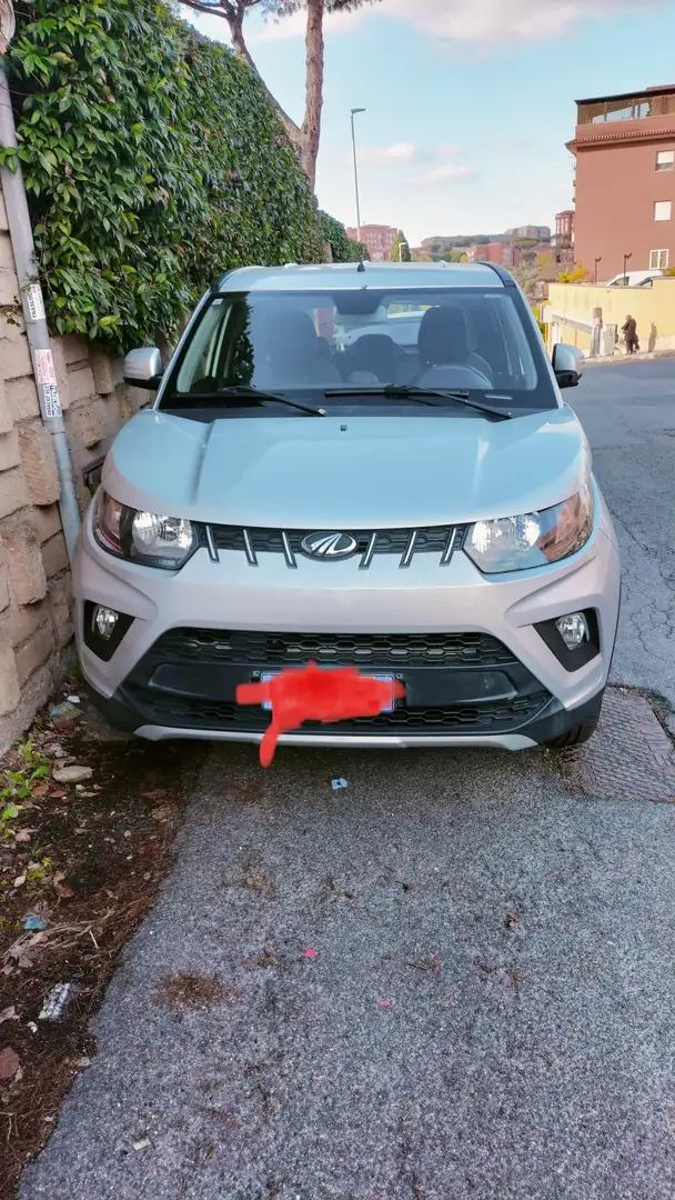 Mahindra KUV100 1.2 K6+ m-bifuel - 1