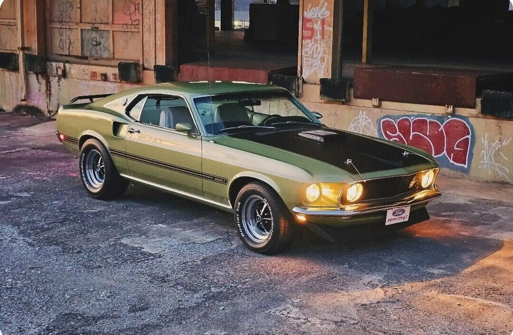 Ford Mustang fastback mach1 code R - 1