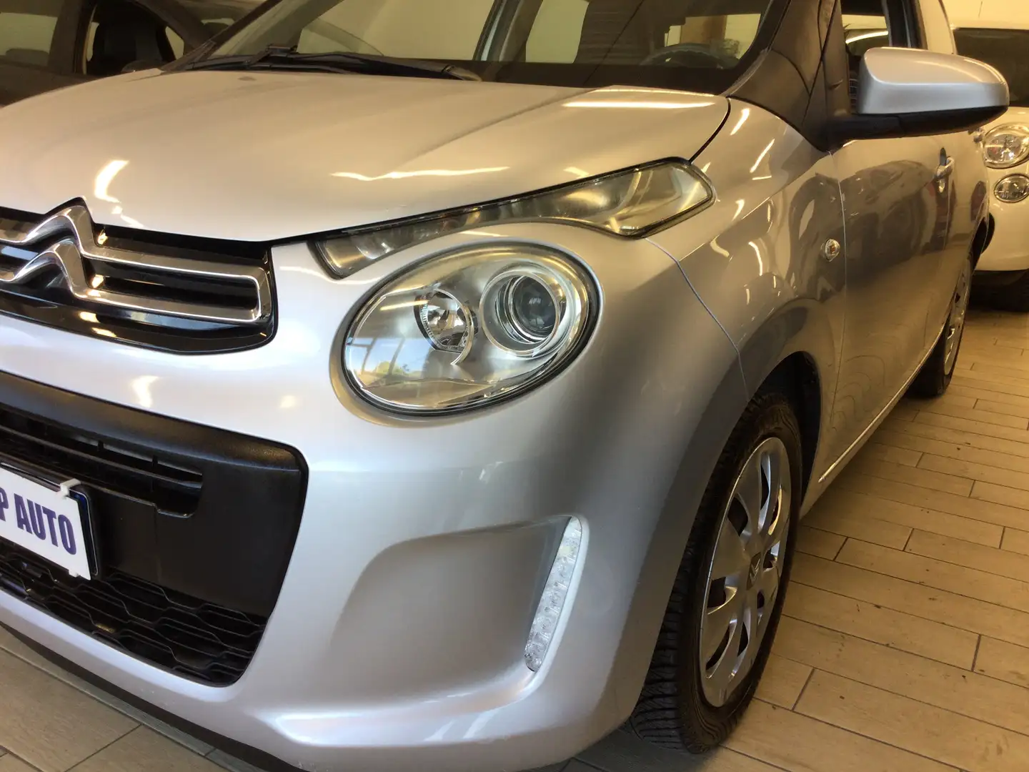 Citroen C1 5p 1.0 vti Shine Argent - 2