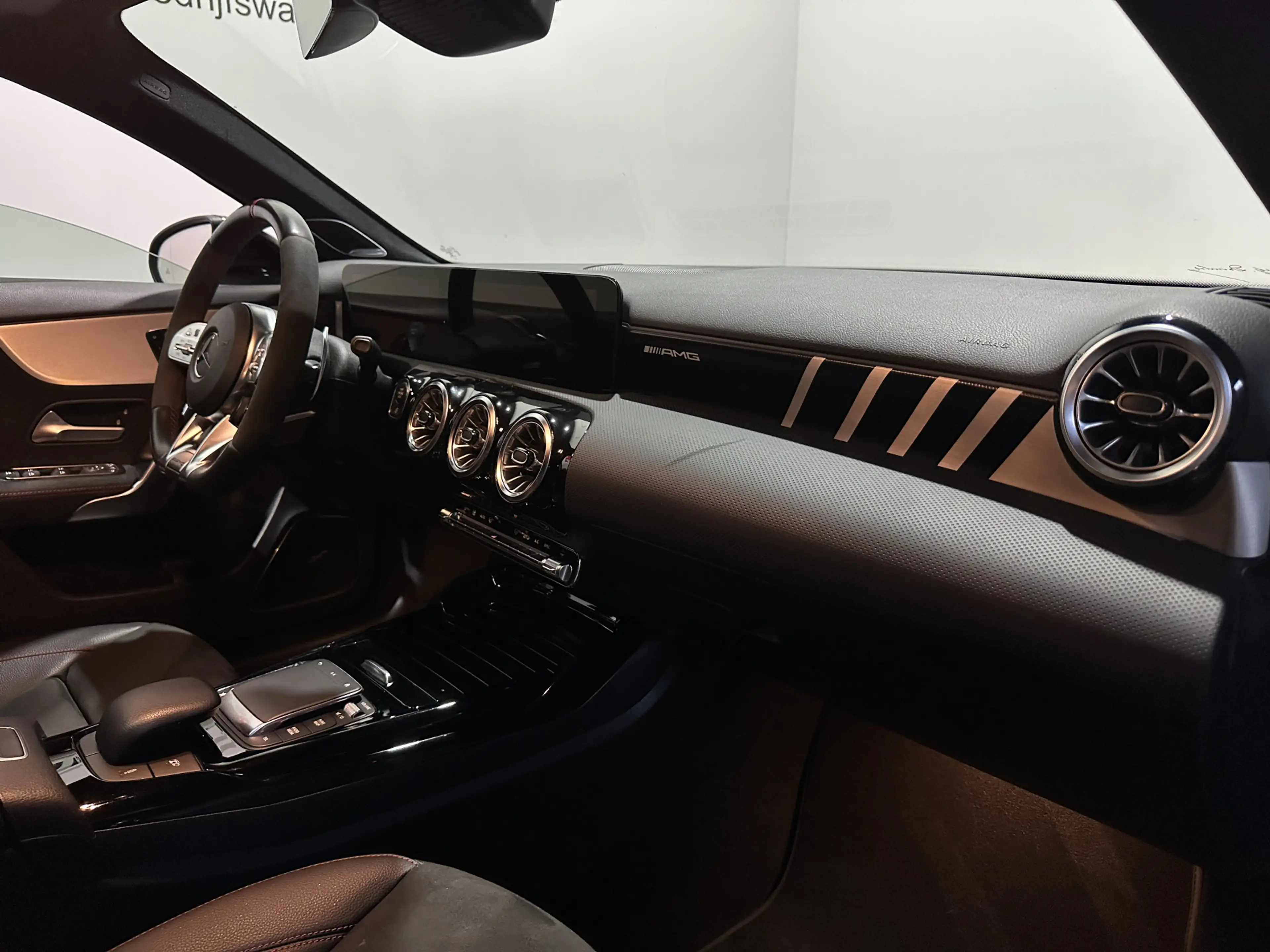 Mercedes-Benz A 45 AMG S 4MATIC+ - Pano - Aerodynamica - Dealer onderhoud — photo 42