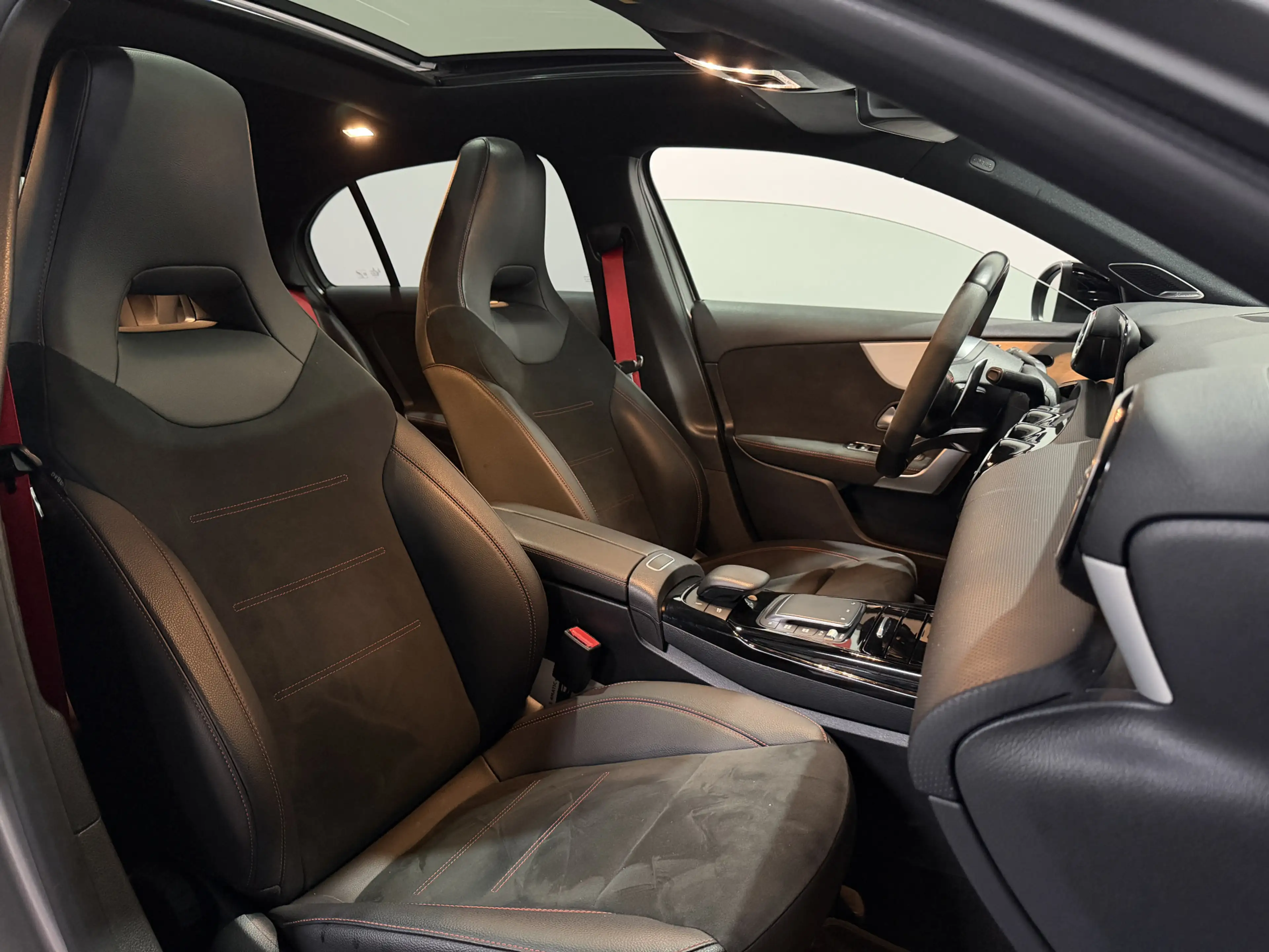 Mercedes-Benz A 45 AMG S 4MATIC+ - Pano - Aerodynamica - Dealer onderhoud — photo 34
