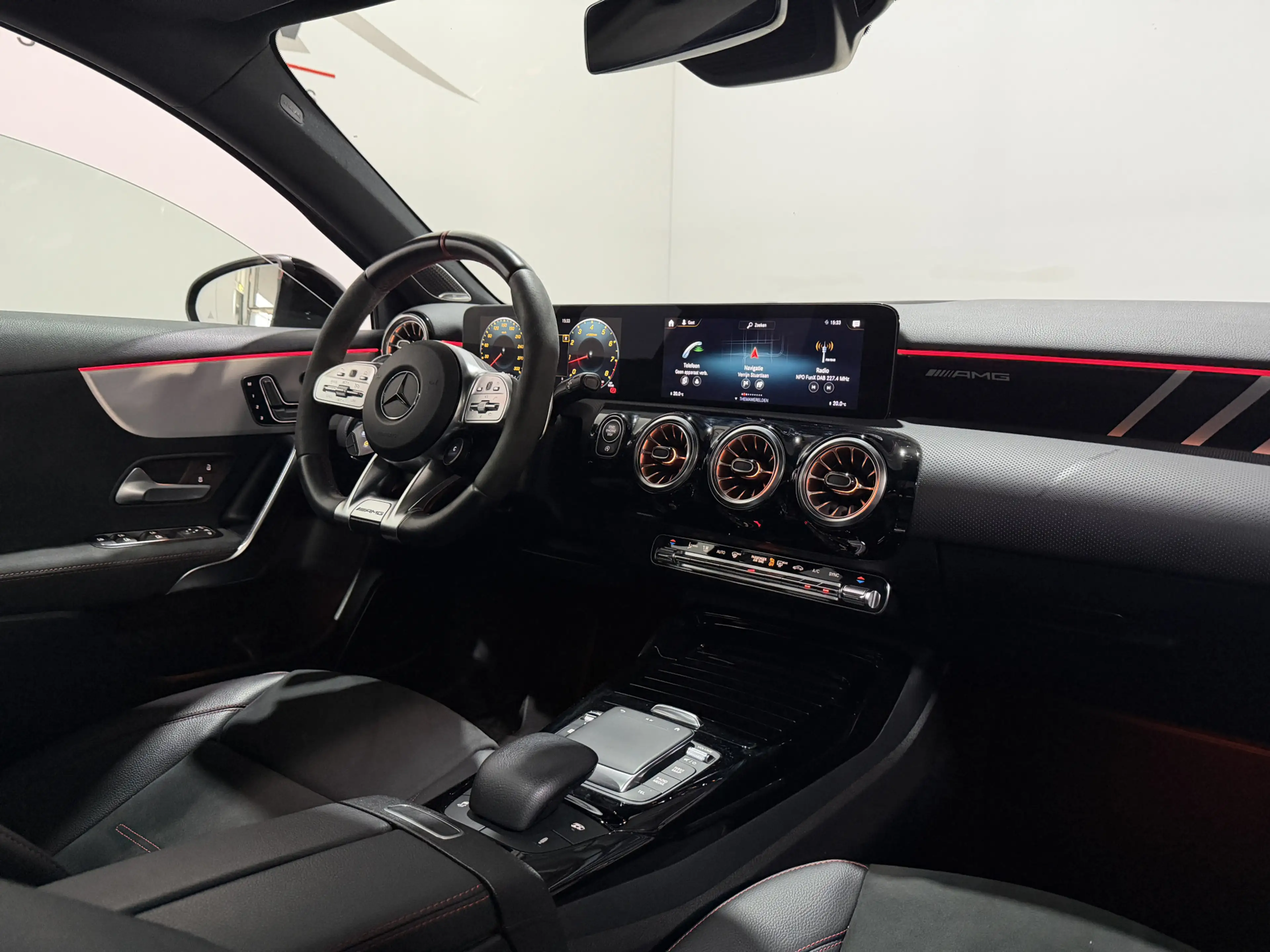 Mercedes-Benz A 45 AMG S 4MATIC+ - Pano - Aerodynamica - Dealer onderhoud — photo 47