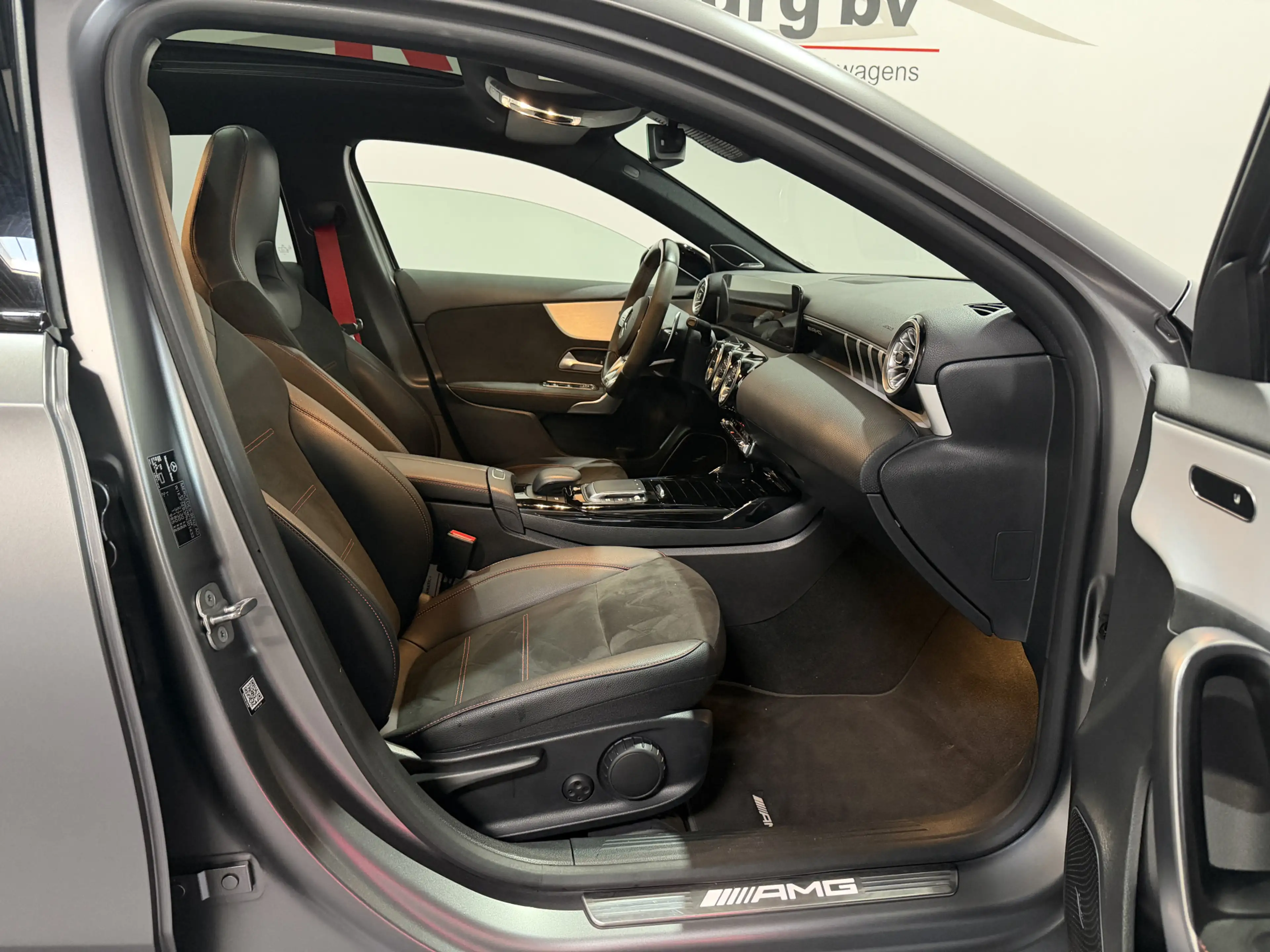 Mercedes-Benz A 45 AMG S 4MATIC+ - Pano - Aerodynamica - Dealer onderhoud — photo 39