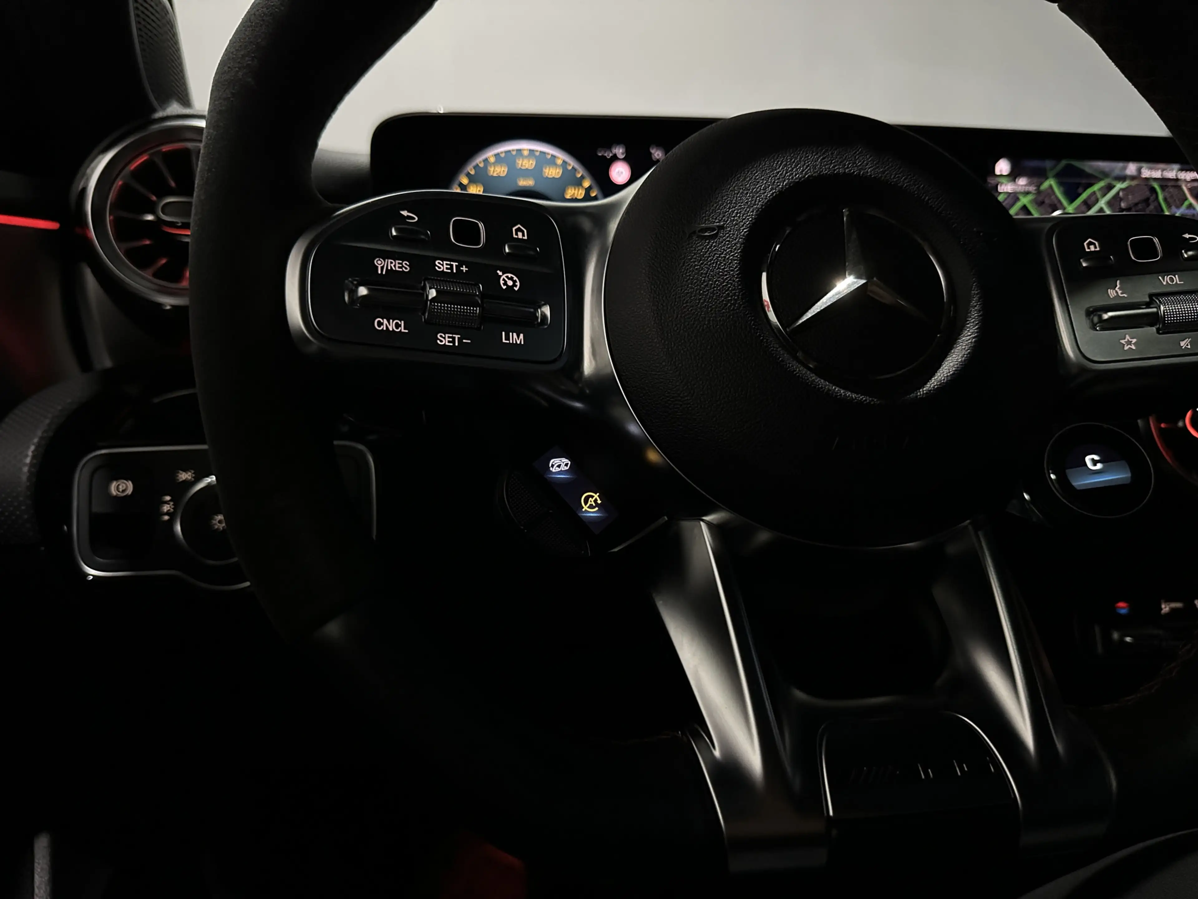 Mercedes-Benz A 45 AMG S 4MATIC+ - Pano - Aerodynamica - Dealer onderhoud — photo 16