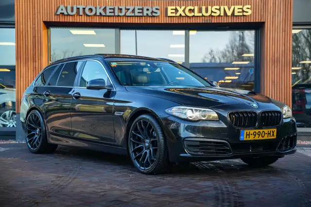 BMW 530 5-serie Touring 530d High Executive Dakrail 20"L.M