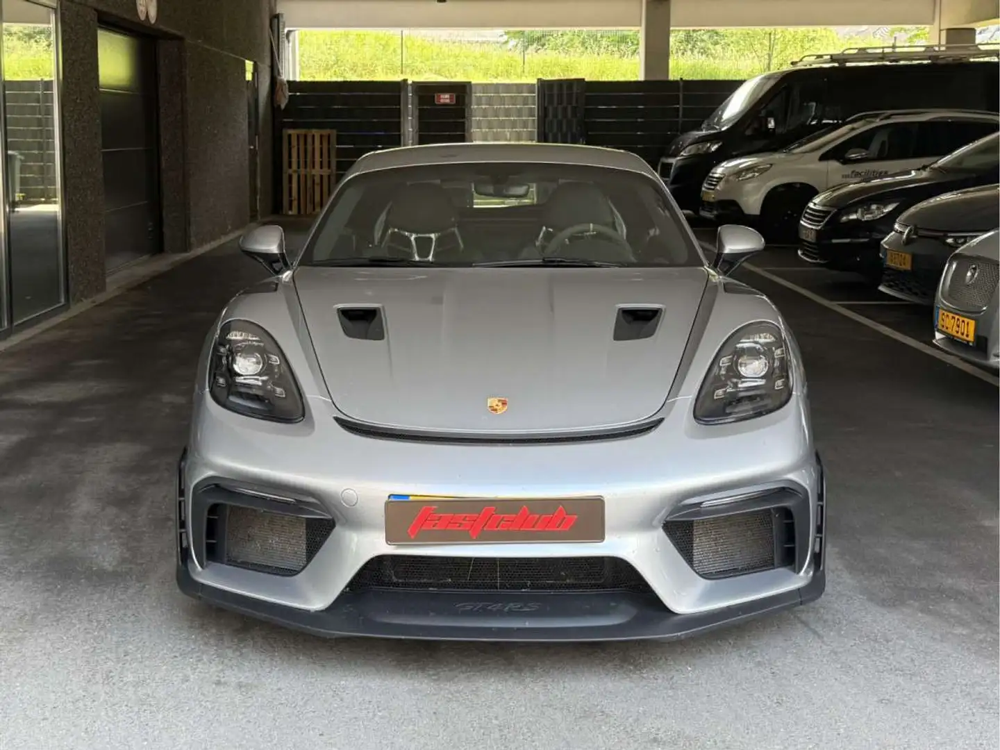 Porsche 718 Cayman GT4 RS Grijs - 2