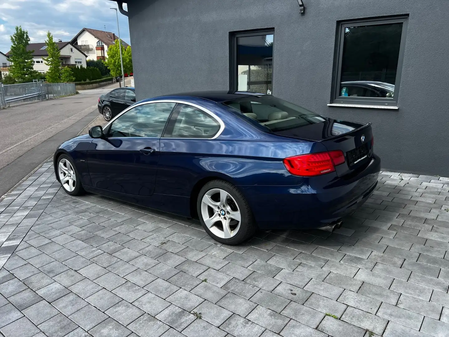 BMW 325 3 Coupe 325i Automatik Bleu - 2