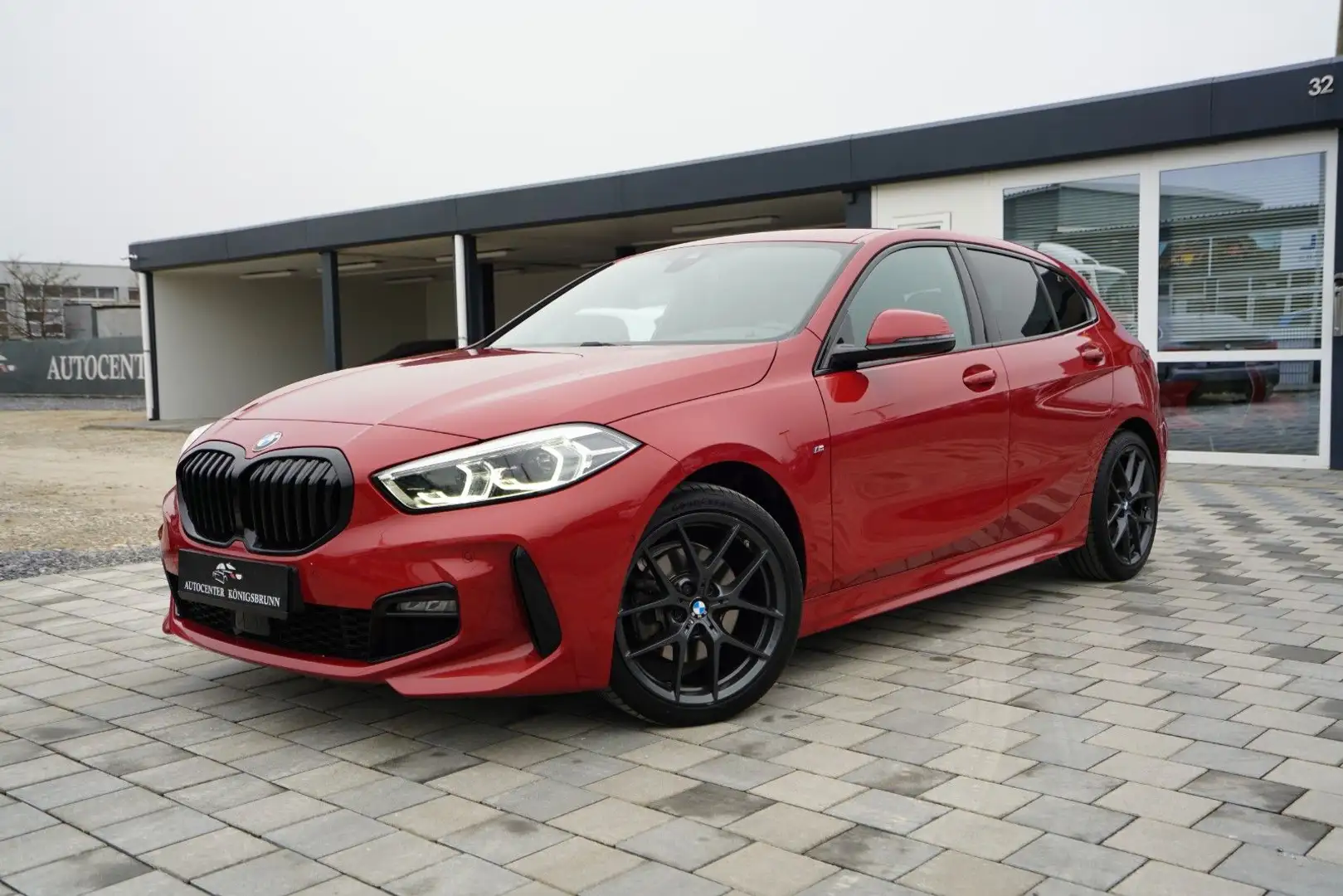 BMW 118 i*M Sport*1.Hand*Kamera*ACC*Spur*Totwinkel* Rood - 1