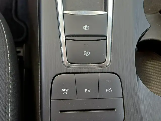 Ford Kuga view 12