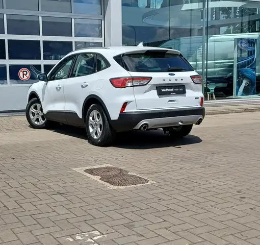 Ford Kuga view 4
