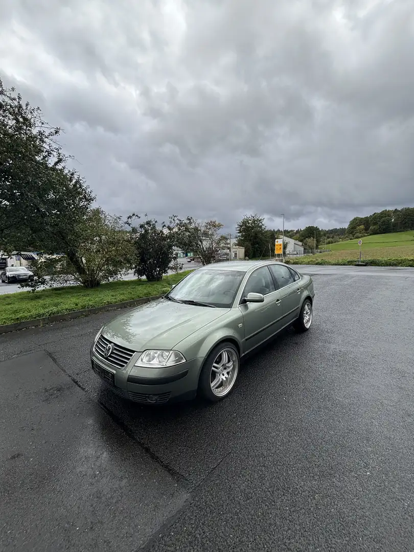 Volkswagen Passat Variant 1.8 5V Turbo Comfortline Family - 1