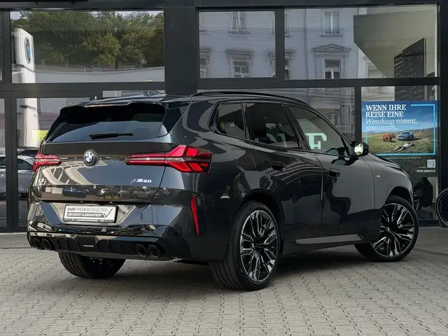 BMW X3 M view 2