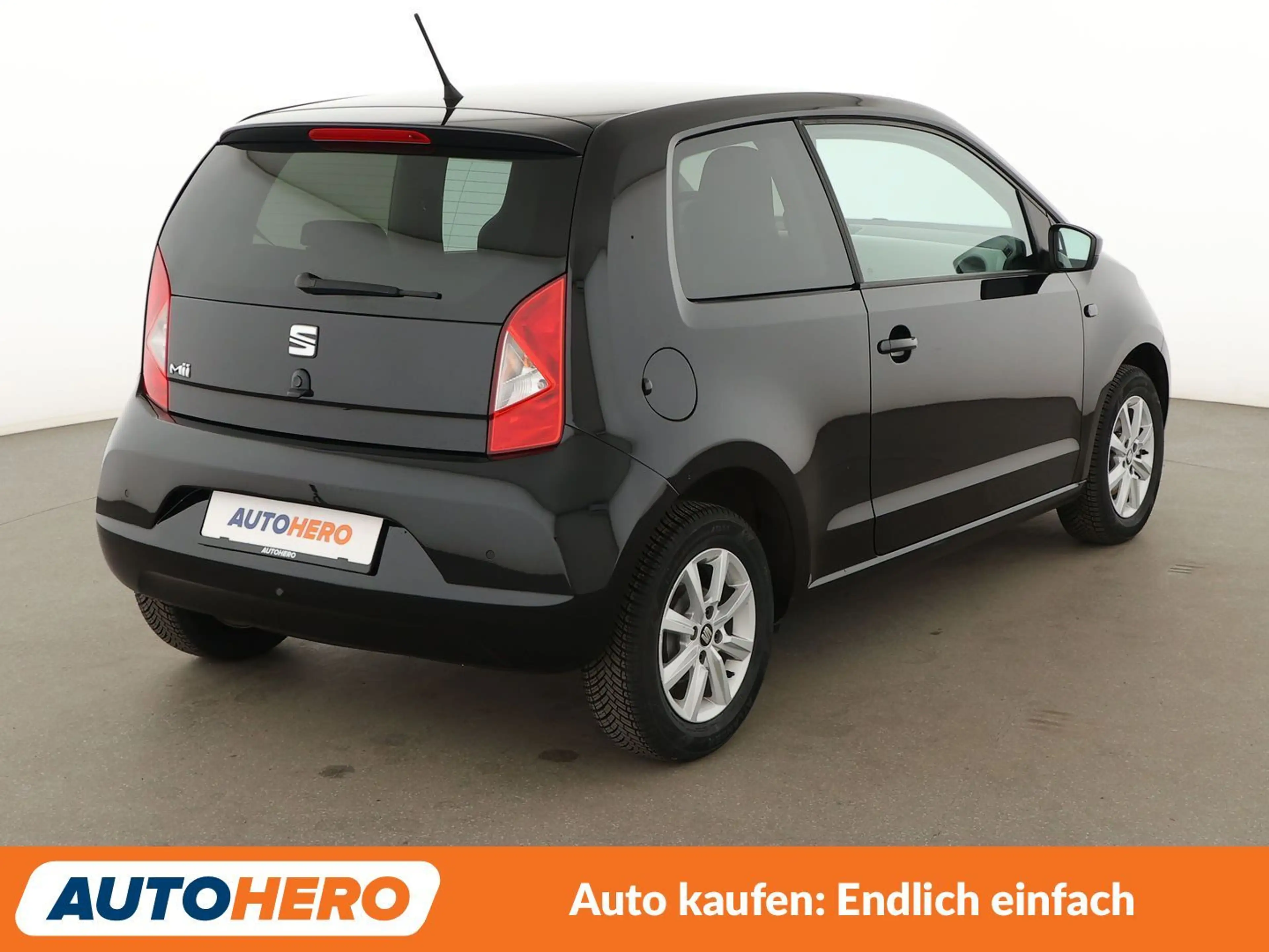 SEAT Mii 1.0 Chic *TEMPO*PDC*SHZ*ALU*KLIMA* — photo 6