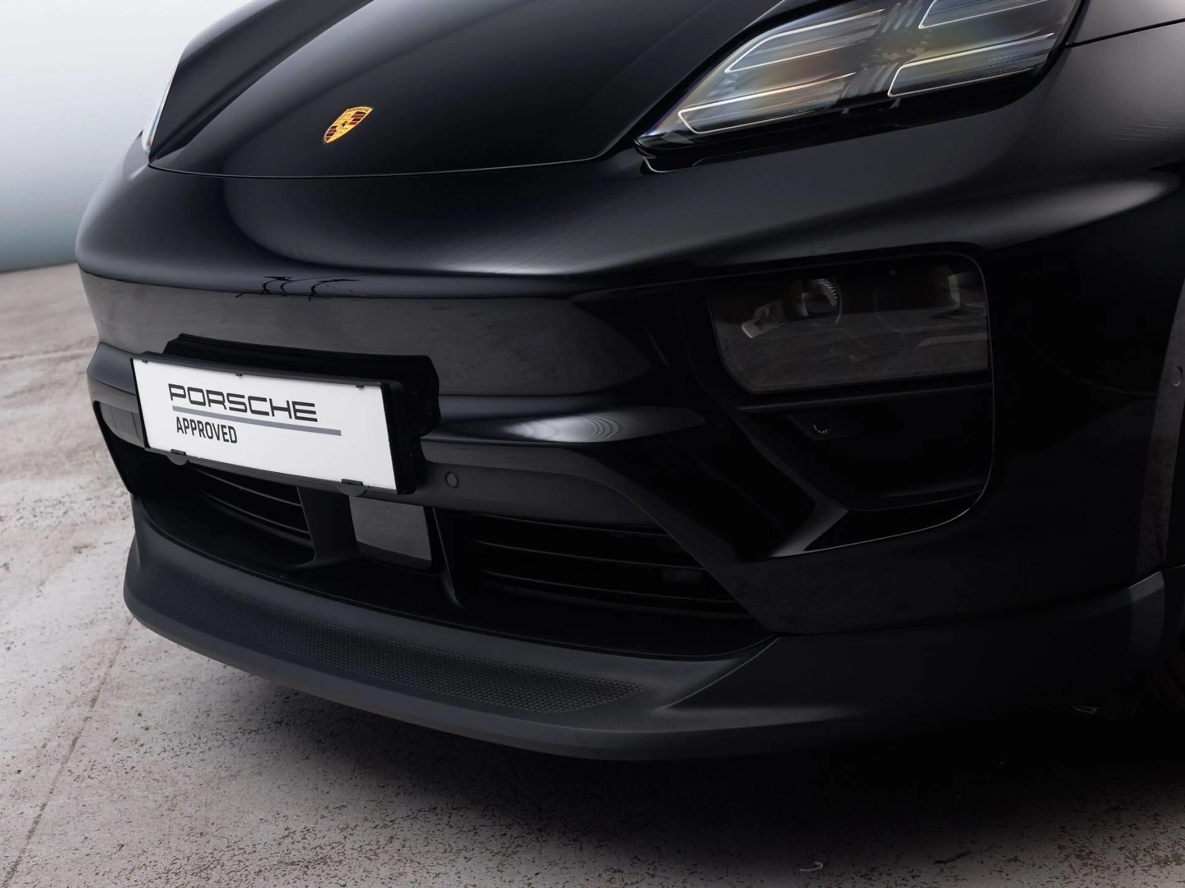 Porsche Macan 4S — photo 12