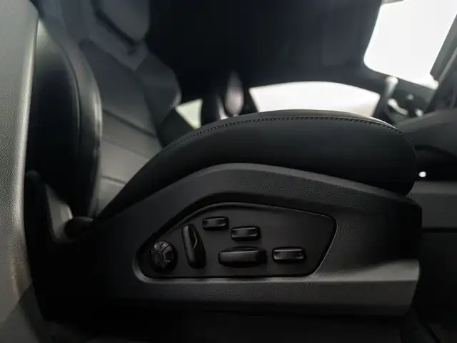 Porsche Macan view 30