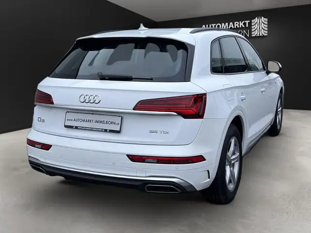 Audi Q5 view 7
