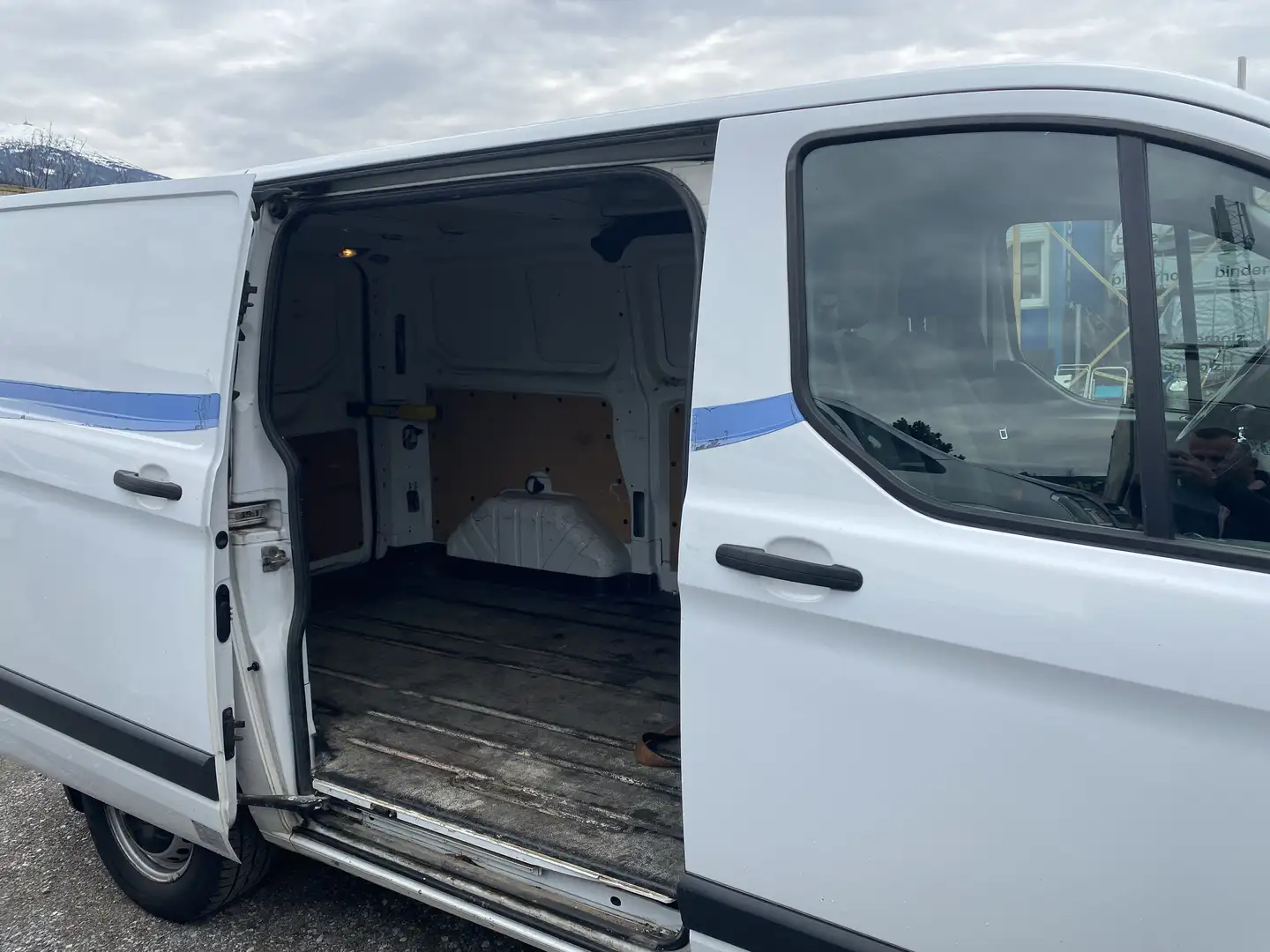 Ford Transit Custom Kasten 2,2 TDCi L2H1 310 Trend - 2