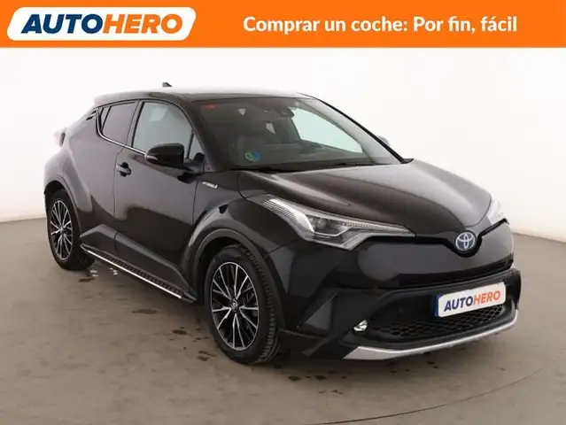 Toyota C-HR view 8