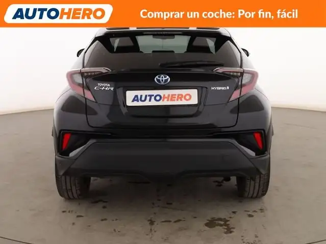 Toyota C-HR view 5