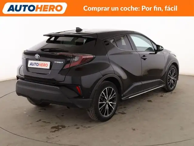 Toyota C-HR view 6