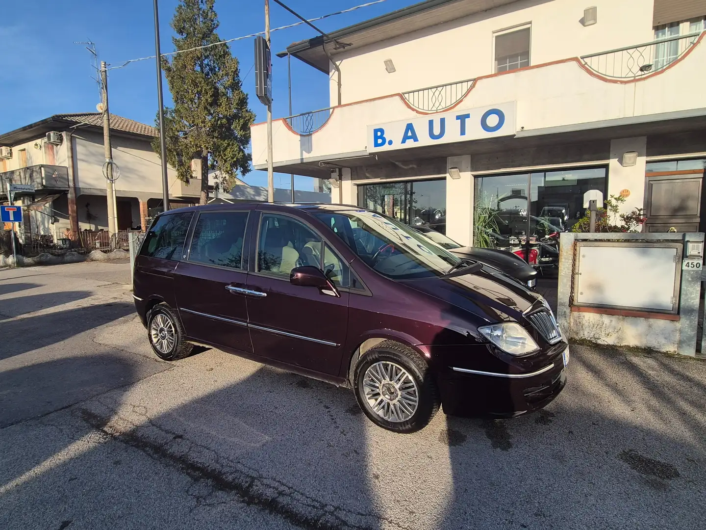 Lancia Phedra Phedra 2.2 mjt Platinum 170cv dpf Grau - 1