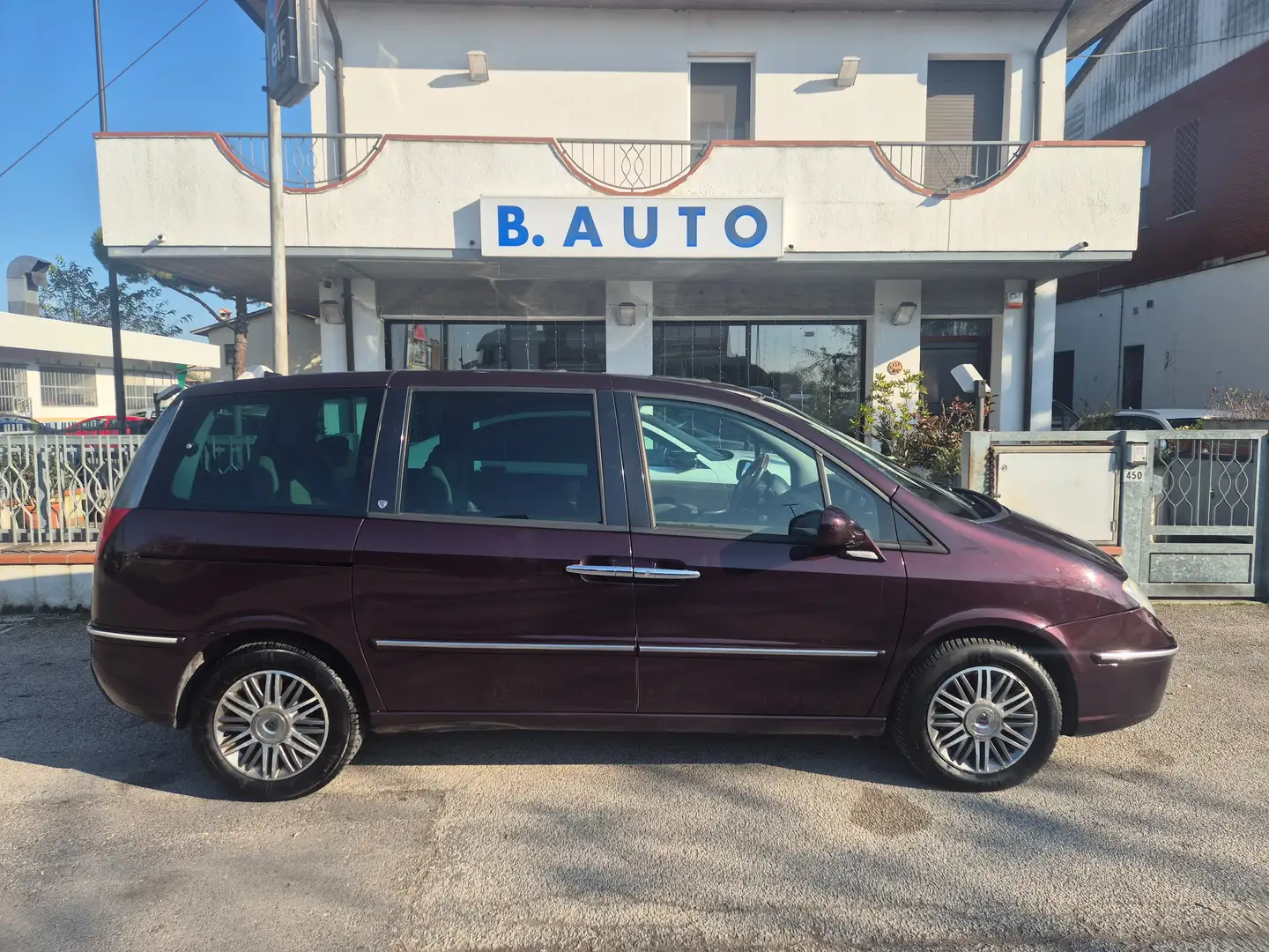 Lancia Phedra Phedra 2.2 mjt Platinum 170cv dpf 7 posti Gris - 1