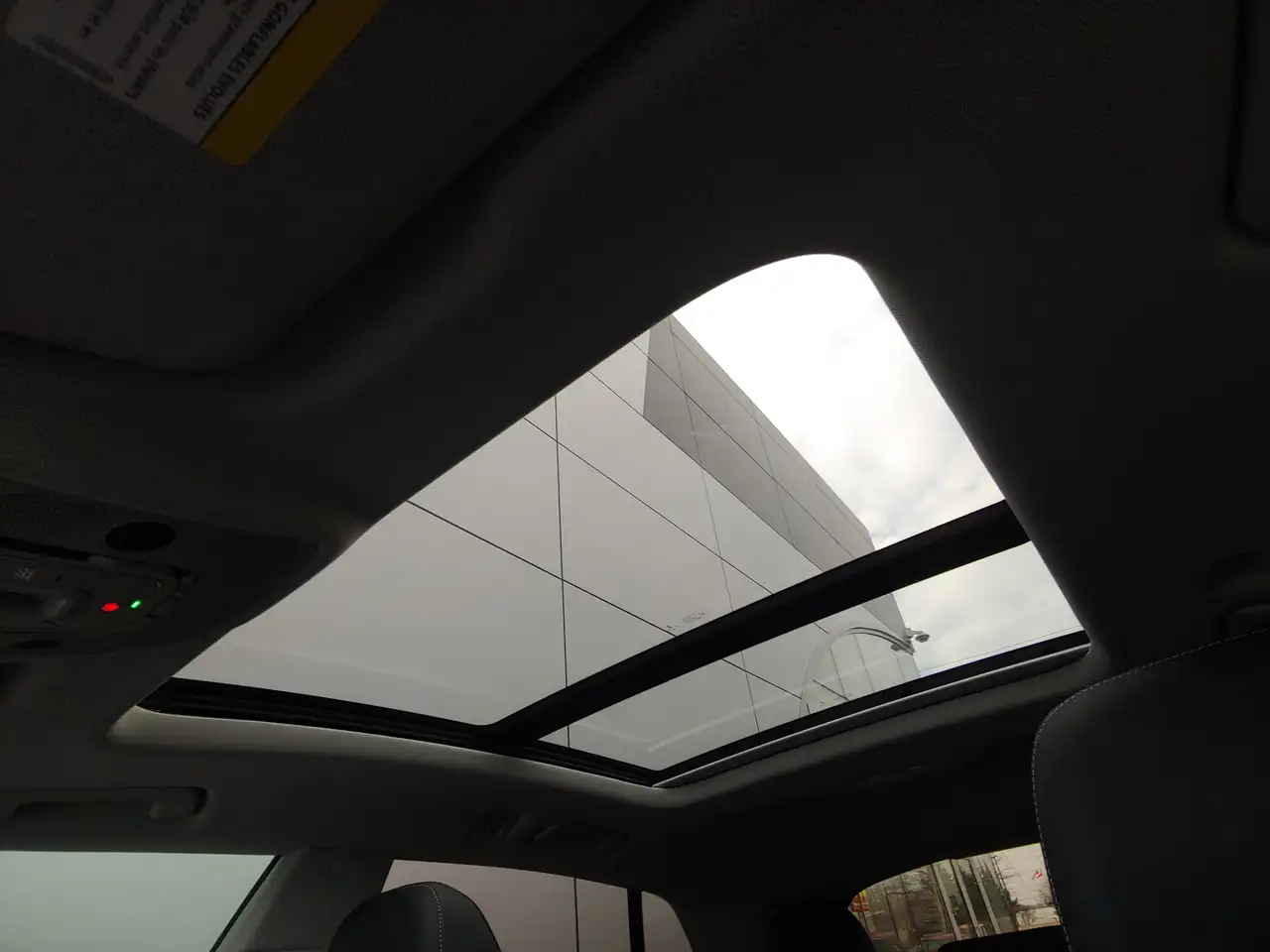 Audi Q8 снимка Audi Q8