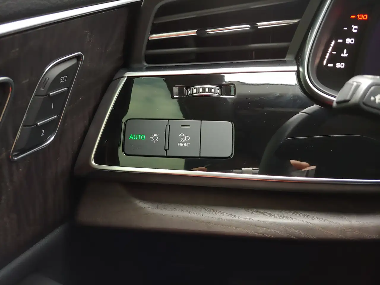 Audi Q8 снимка Audi Q8