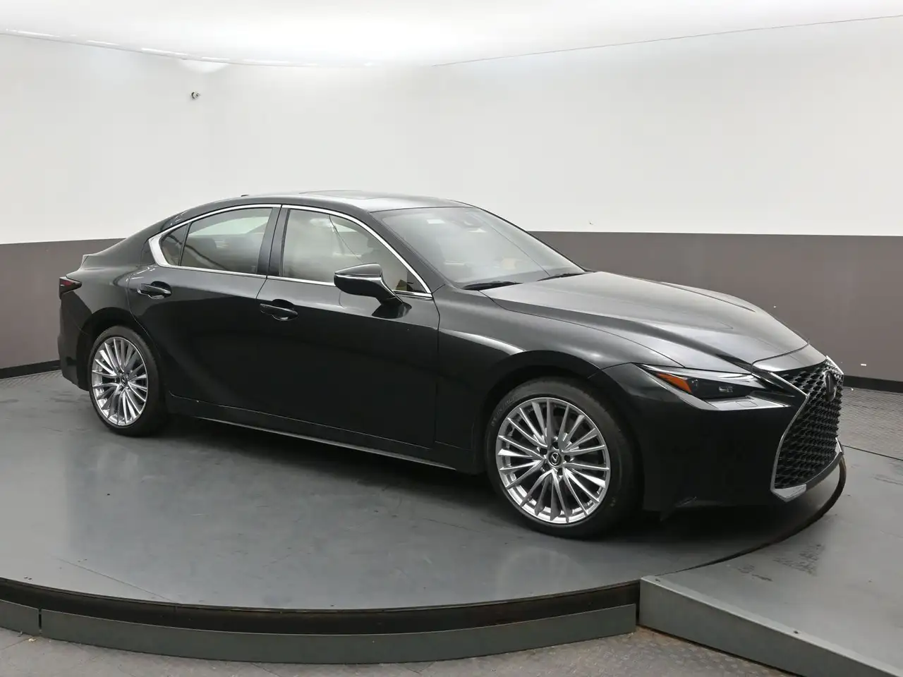 2023 Lexus IS