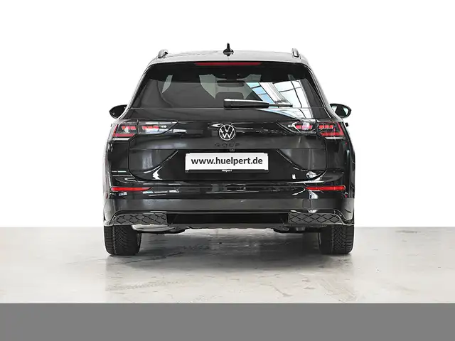 Volkswagen Golf view 4