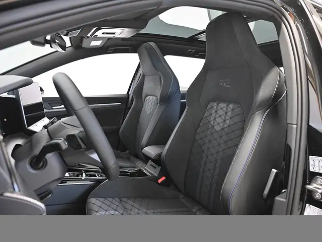 Volkswagen Golf view 9