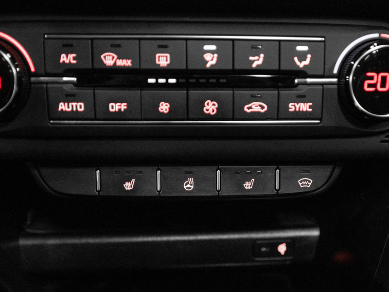 Kia ProCeed / pro_cee'd 1.6 T-GDi GT Pano Virutal Memory Keyless — photo 22