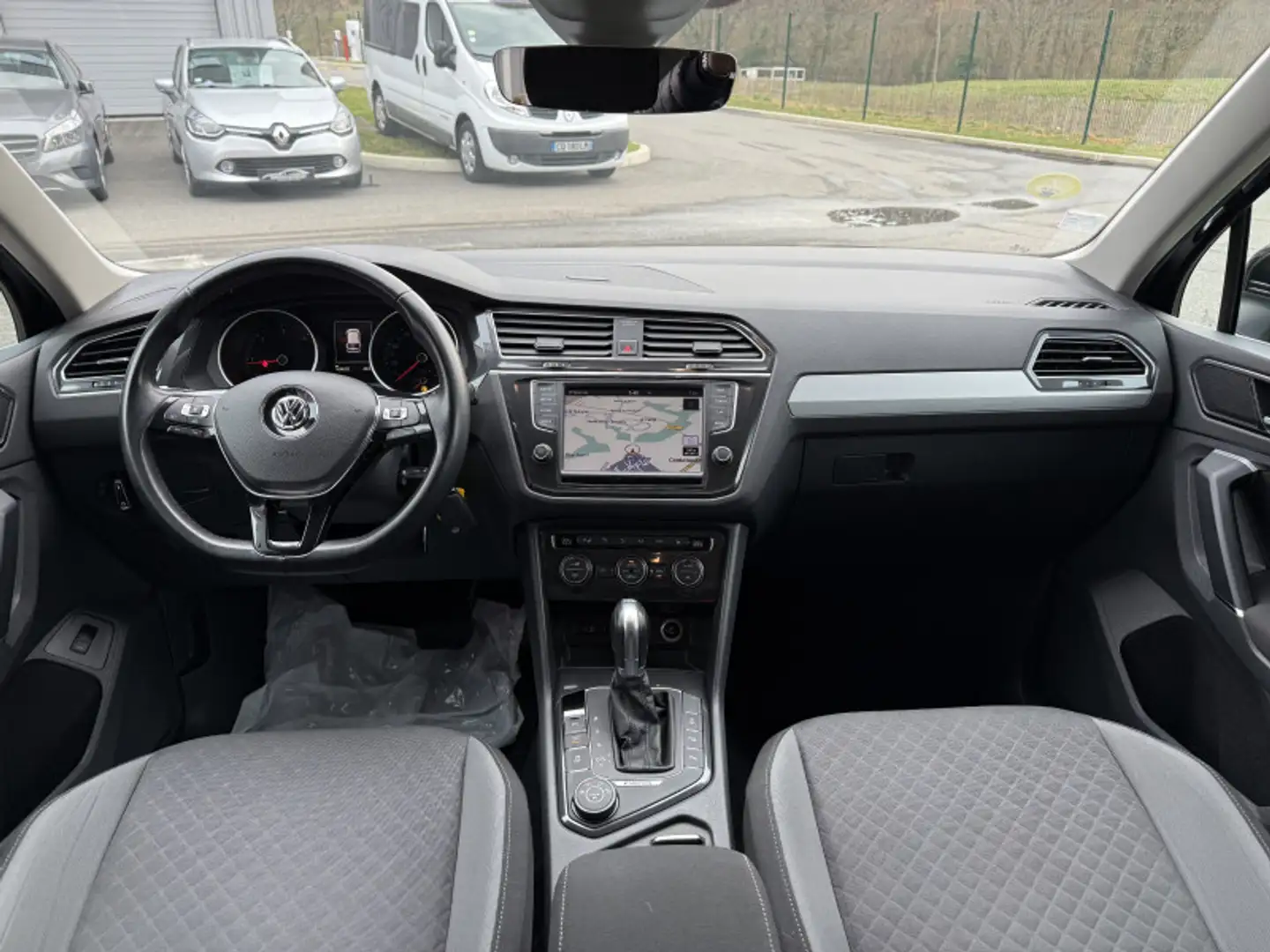 Volkswagen Tiguan 2.0 TDI 150CH BLUEMOTION TECHNOLOGY CARAT 4MOTION  - 2