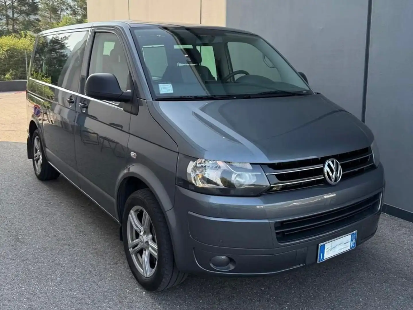 Volkswagen T5 Multivan Multivan 2.0 tdi Comfortline 4motion 140cv Gris - 1