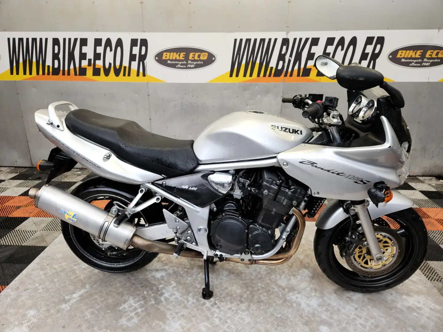 Suzuki GSF 1200 Gris - 1