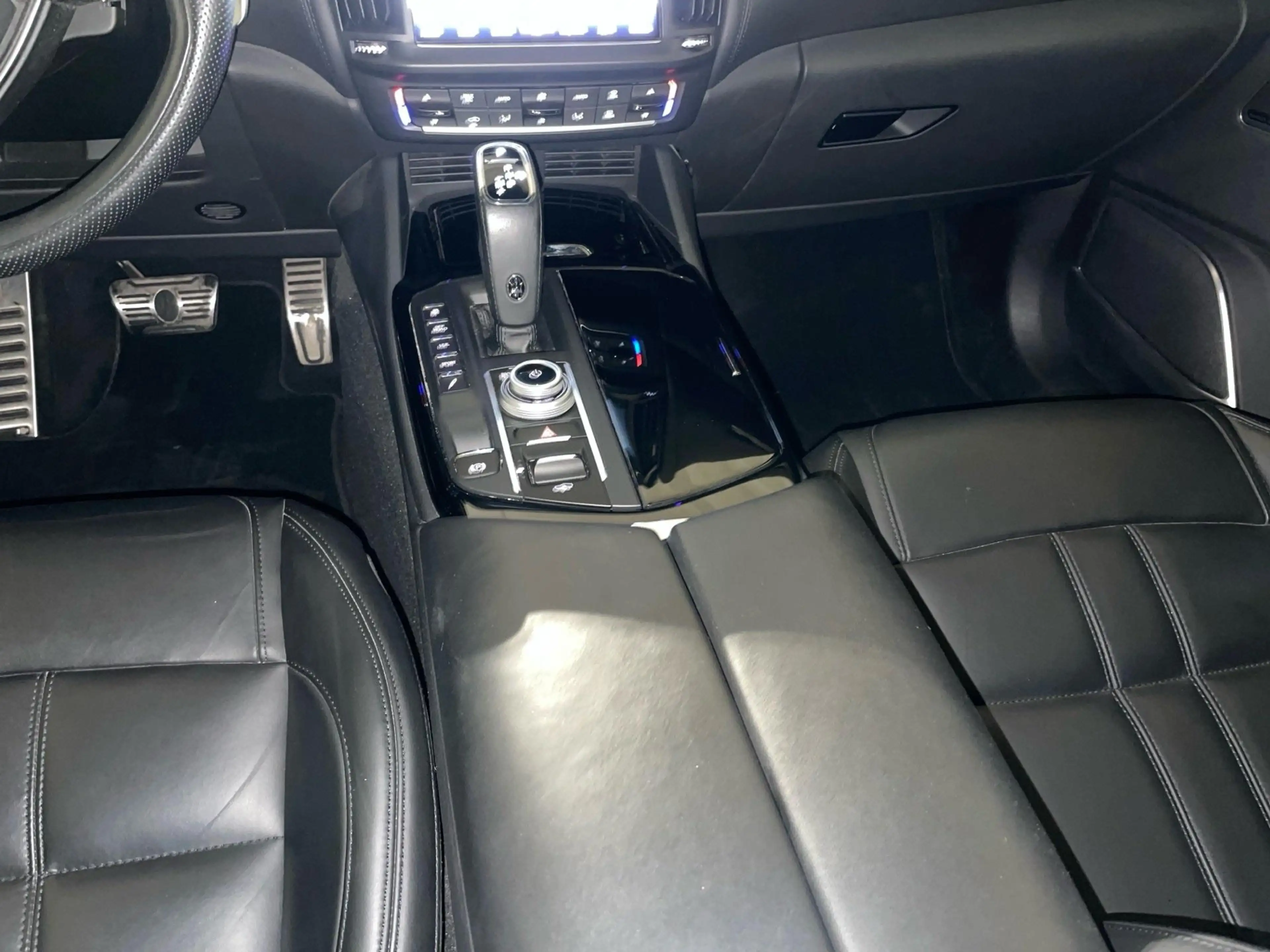 Maserati Levante 3.0 V6 257kW Aut. 4x4 GranSport — photo 10
