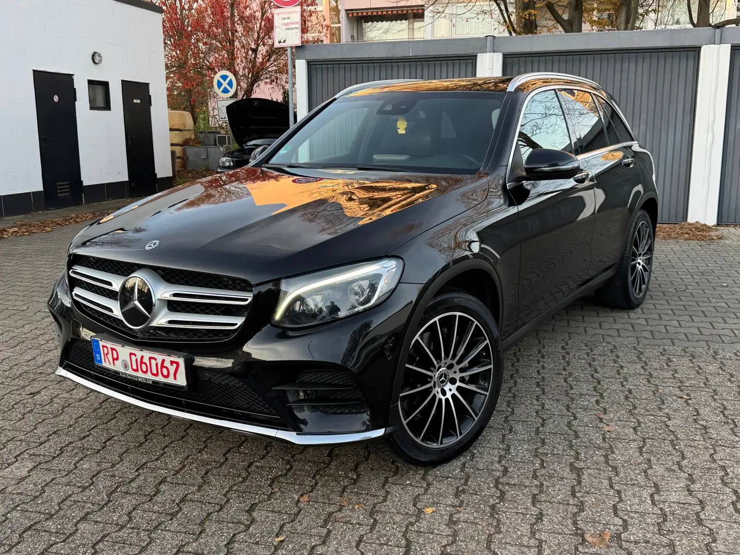 Mercedes-Benz GLC 350 GLC 350 d 4Matic (253.925) Noir - 1